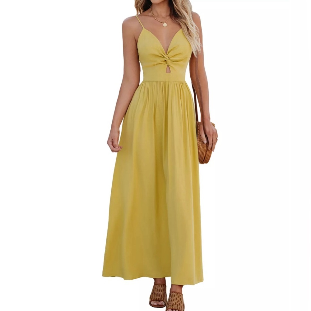 3/$20 CUPSHE Women's Front Twist & Keyhole Maxi Beach Dress